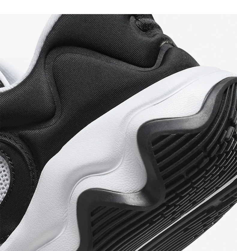 Scarpe da basket da uomo Nike Authentic Giannis Immortality DZ7534-100