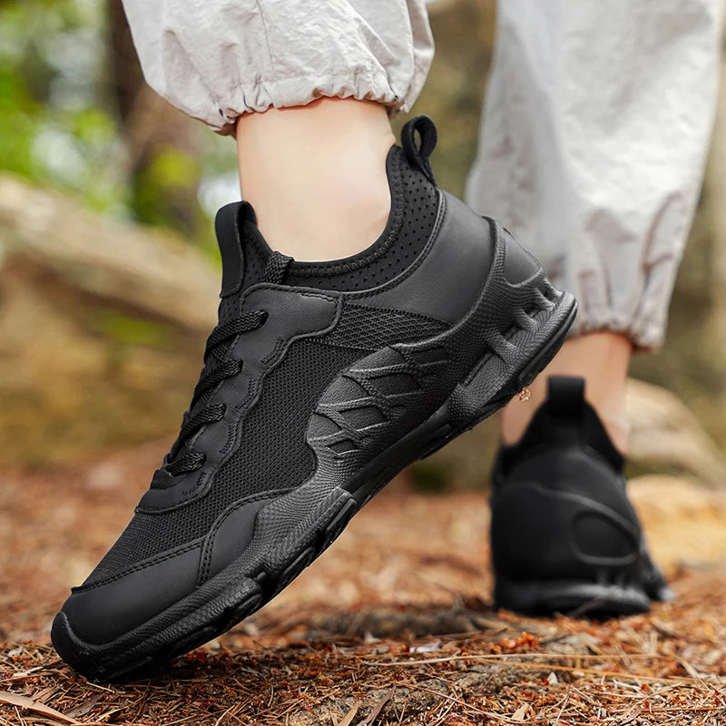 2026 New Men's Casual Shoes Breathable Comfortable Outdoor Mesh Upper Fashionable Sporty Style Spring Summer Collection