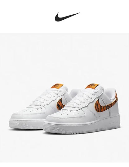Nike Authentic Air Force 1 '07 Zapatillas casuales Air Force 1 para mujer DD8959-108