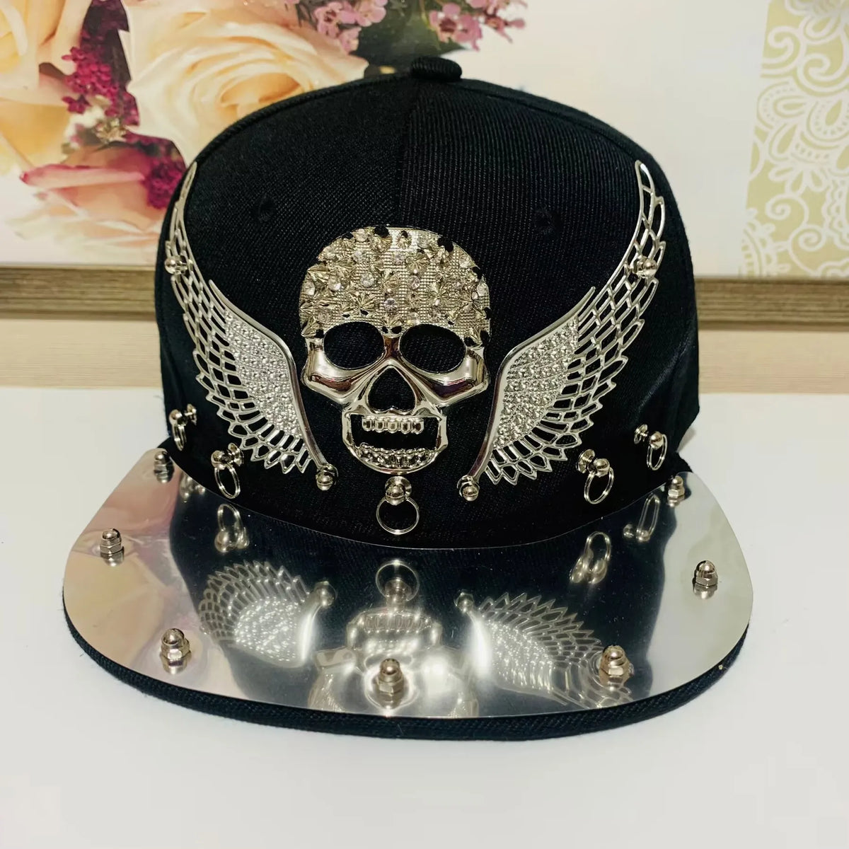 "New Punk Hip-Hop Rivet Cap, Street Style Baseball Cap with Studs for Men & Women, Stage Performance Hat"