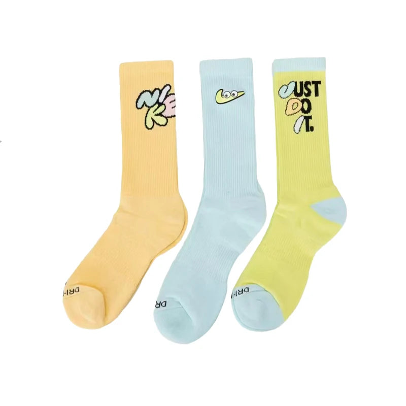 Nike Air Jordan Men's and Women's Knee-High Sports Socks, 3-Pack, Comfortable and Breathable Basketball Socks SX5544-017