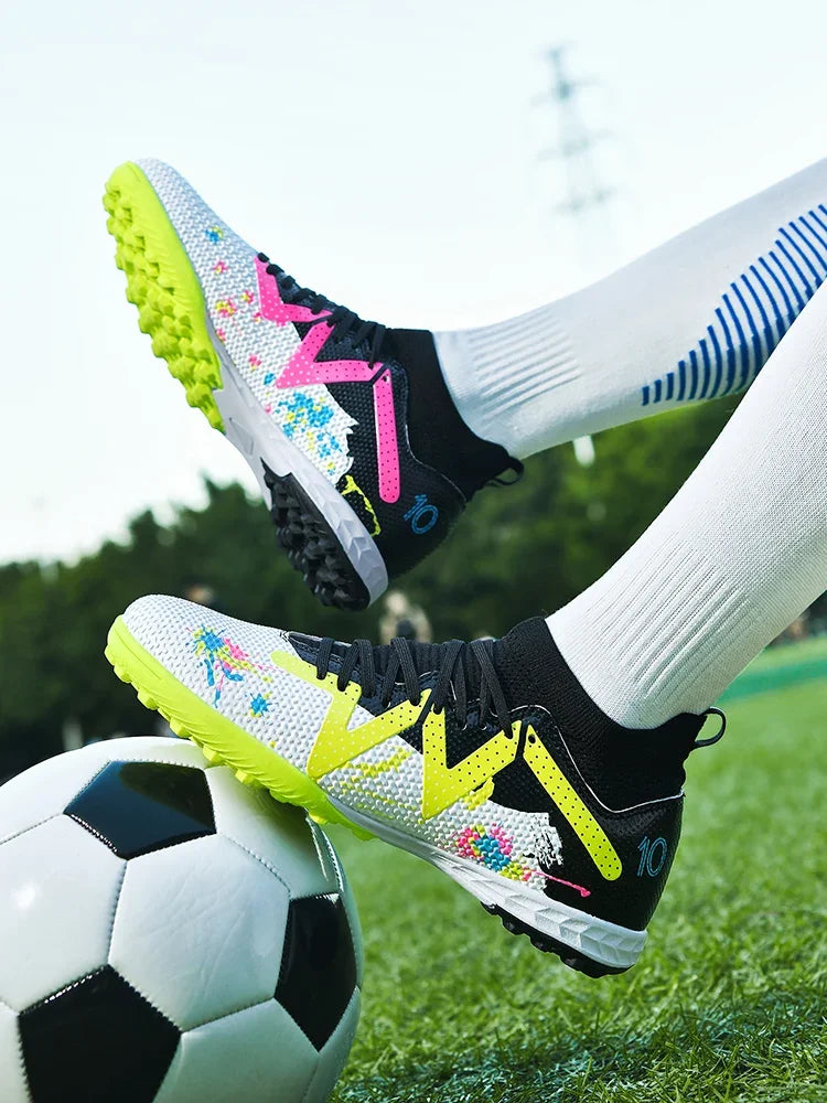 Zapatillas de fútbol para hombre, tacos de alto rendimiento, calzado profesional de fútbol sala, botas rápidas para campo de fútbol, zapatillas originales de entrenamiento para niño