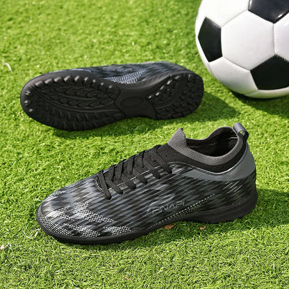 Nuove scarpe da calcio da uomo di alta qualità, tacchetti da partita per indoor, scarpe da calcio outdoor best seller per erba, futsal alte antiscivolo