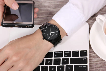 Relógio de homem Hannah Martin, caixa em aço inoxidável, movimento de quartzo, mostrador de 41 mm, estilo profissional, com indicação do calendário (imitação)