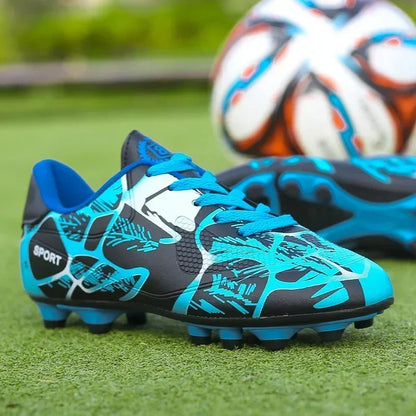 Nouvelles chaussures de football pour hommes et enfants, crampons professionnels pour adultes, chaussures de football ultralégères antidérapantes pour l'herbe, chaussures d'entraînement pour garçons, livraison directe