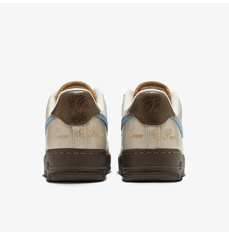 Nike Air Force 1 damskor med tjock sula, slitstarka klassiska sneakers HQ3458-142