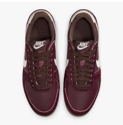 Oficiální autentické dámské lehké outdoorové volnočasové boty Nike FIELD GENERAL IB2323-600