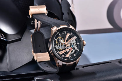 Pánske hodinky PAGANI DESIGN – Luxusný mechanický model s automatickým náťahom, typu „skelet“ (s otvoreným srdcom), vybavený tourbillonom, so zafírovým sklom s antireflexnou úpravou, vodotesné a luminiscenčné.