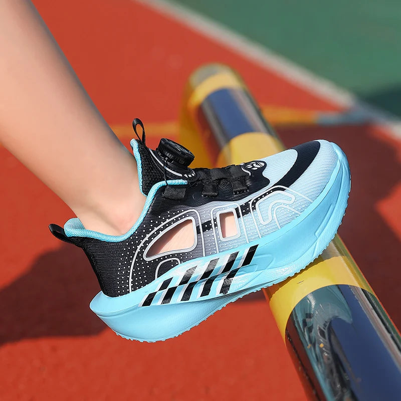 Scarpe da corsa per bambini in mesh comodo, scarpe da tennis ammortizzanti per allenamento outdoor da bambino, nuove scarpe casual traforate e traspiranti