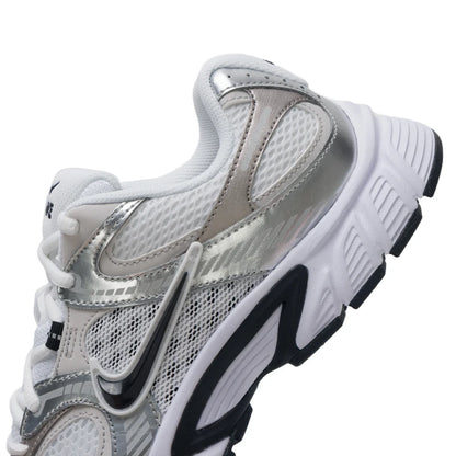 Nike (Nike) V5 Rnr Scarpe sportive da uomo, scarpe da training trendy e alla moda, scarpe casual basse e comode Hj5228-104