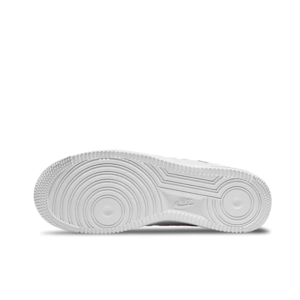 Nike Air Force 1 07 Leather Stylish and versatile, comfortable and durable Low-top Skate Shoes for men and women FV3654-111
