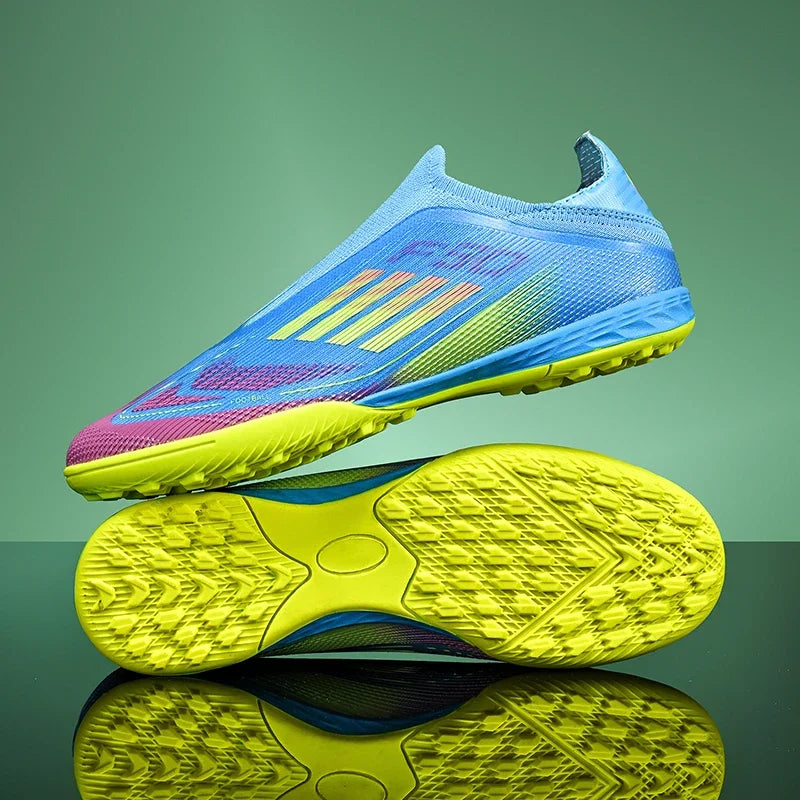 Nouvelles chaussures de football pour hommes, crampons longs d'entraînement, chaussures de football pour matchs en extérieur, crampons pour garçons et adultes, respirantes, antidérapantes, confortables pour le sport