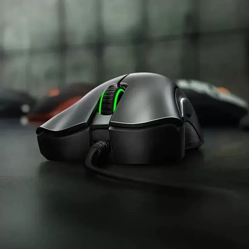 Ratón gaming con cable Razer DeathAdder Essential / Ratón con cable 6400DPI con 5 botones independientes para portátil y PC gamer