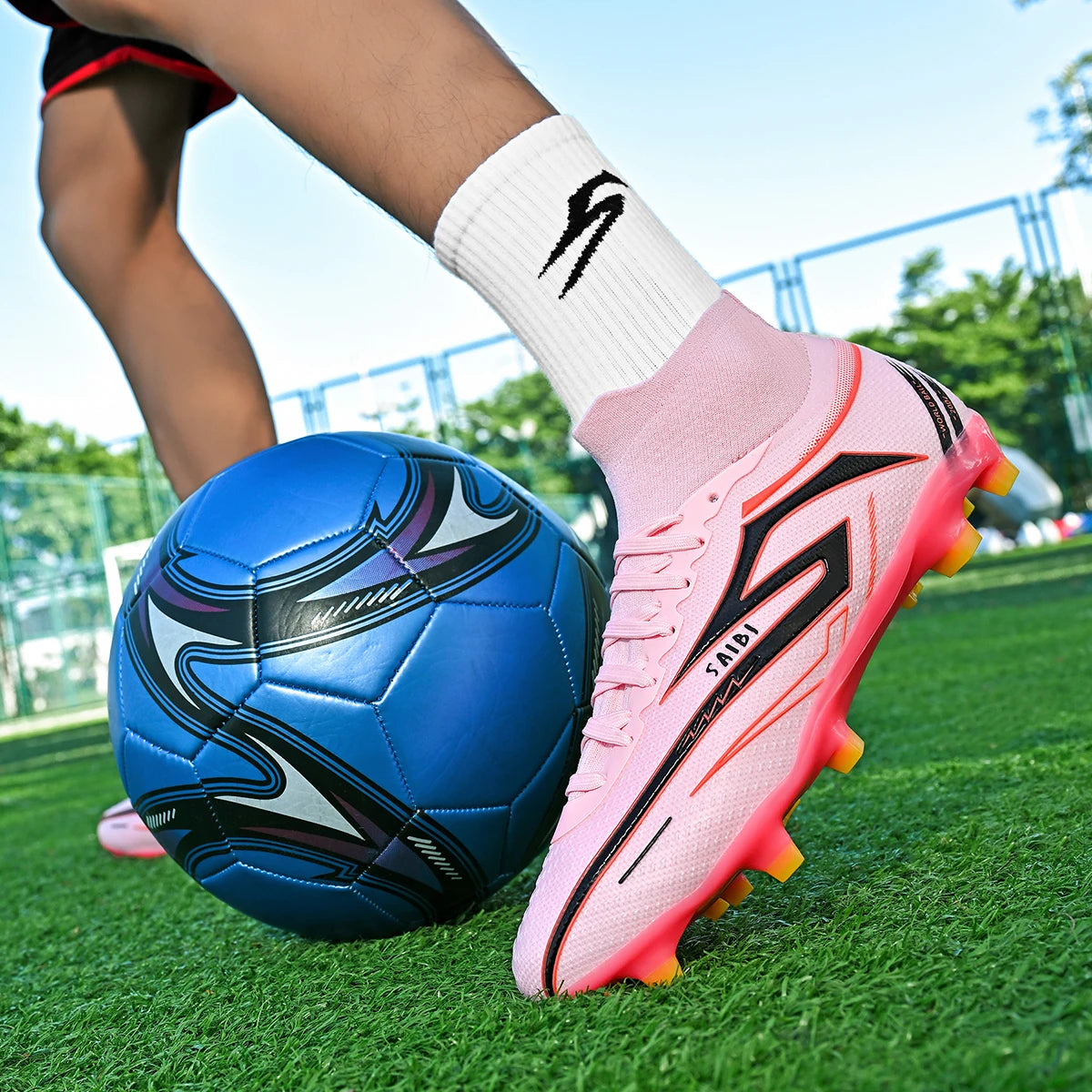 Chaussures de football AG/FG pour enfants et jeunes, chaussures d'entraînement, tige en tissu PU, semelle en TPU, antidérapantes, résistantes à l'usure, pour terrain de sport en herbe naturelle