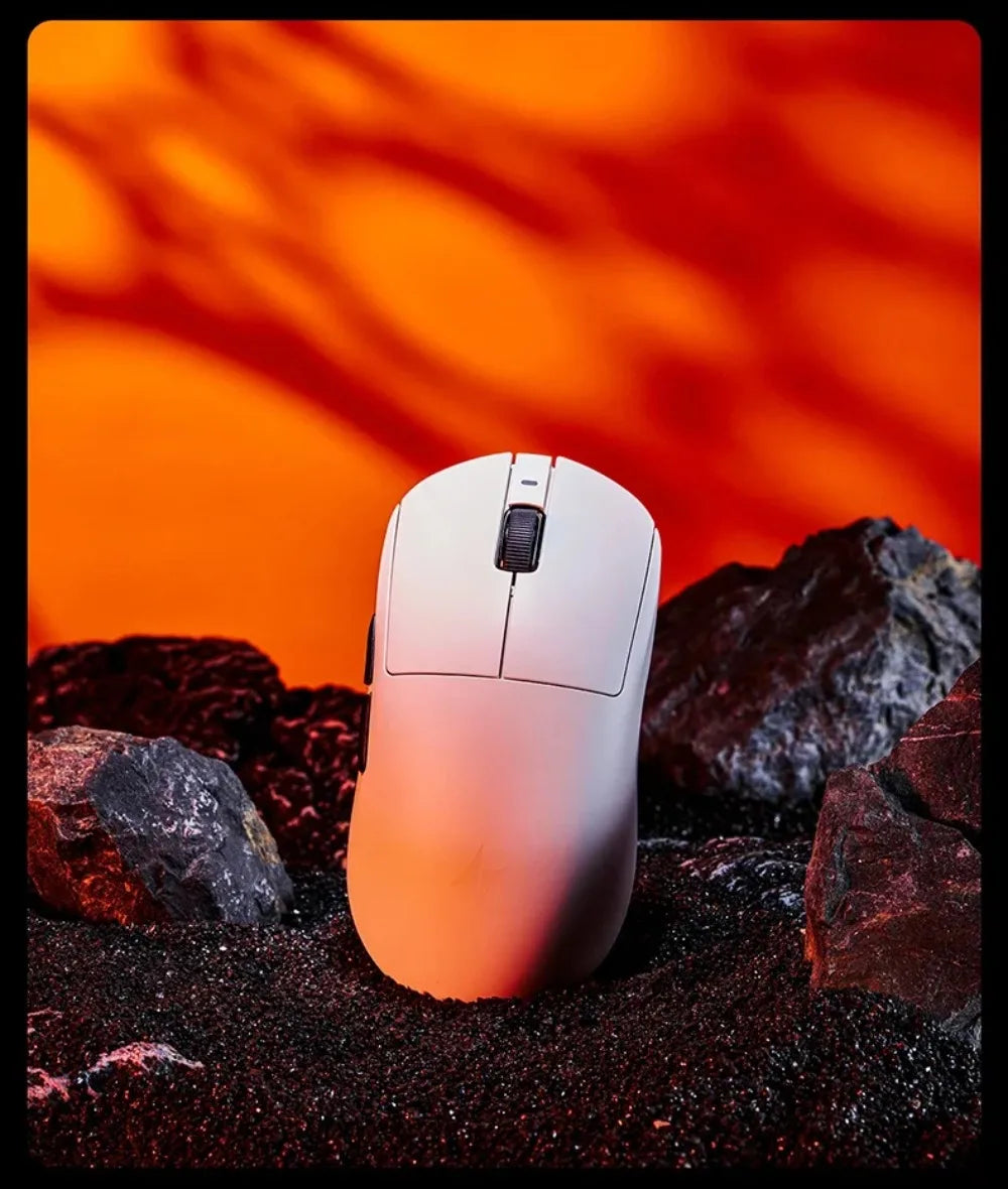 Mouse gaming wireless Bluetooth ATK Dragonfly A9, design ergonomico, risposta rapida, PAW3950 Ultra, 800mAh, leggero, 8KHz, eSport