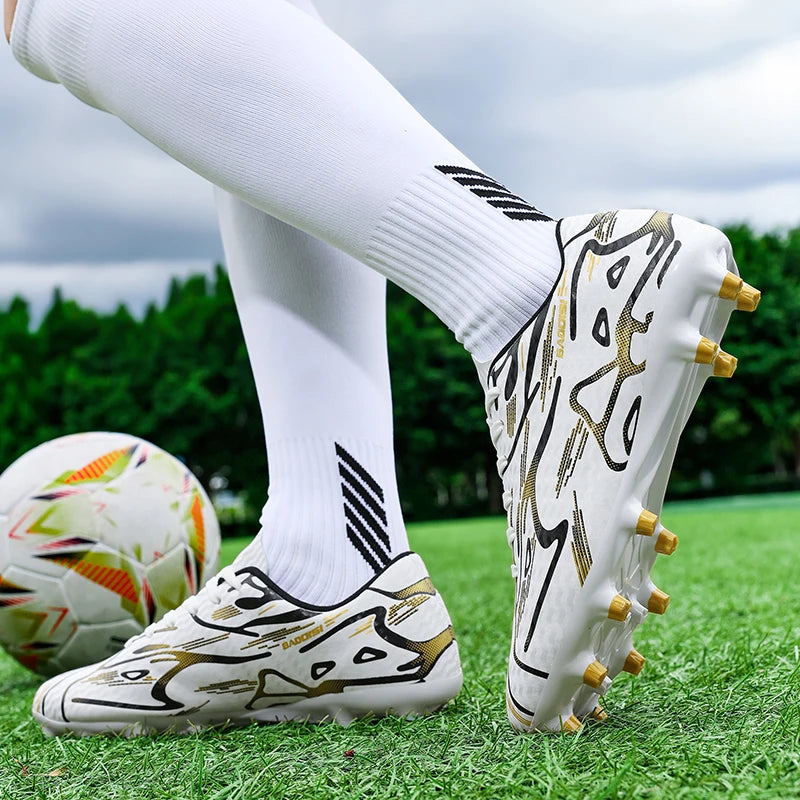 Chaussures de Football pour hommes et femmes, baskets de Futsal, antidérapantes, pour l'extérieur, pour enfants, chaussures d'entraînement professionnelles pour jeunes, offre spéciale
