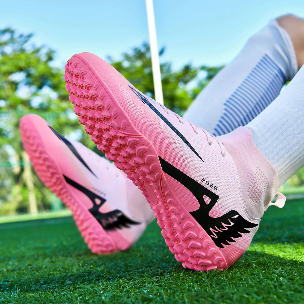 Professional Football Boots Man Soccer Shoes Adult's Society Football Cleat Ultralight Training Soccer Outdoor Sports Sneakers