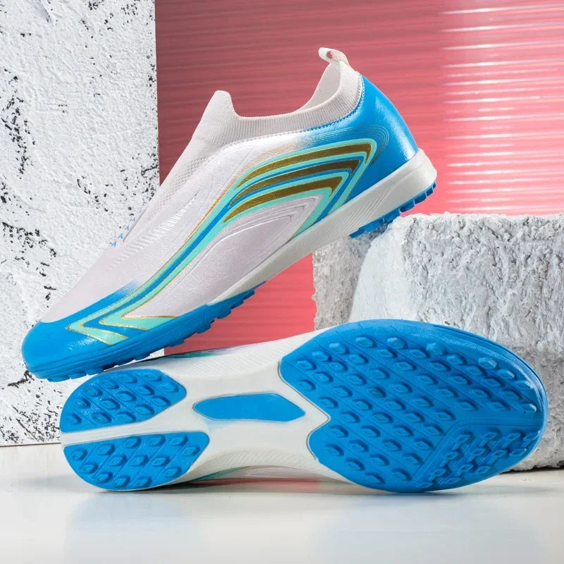 Nouvelles chaussures de football pour hommes, baskets de match, chaussures de futsal antidérapantes, crampons pour terrain en herbe, chaussures de football d'intérieur, légères, de haute qualité, pour l'extérieur