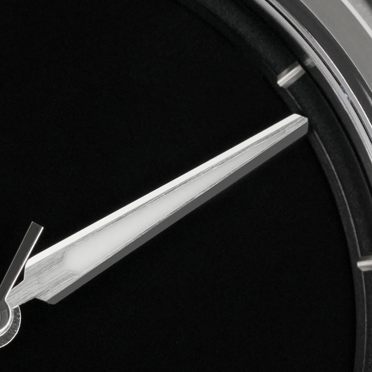 Watchdives WD0016 Super Black Men's Watch Ultra Light-Absorbing Dial VH31/VH60 Sweep Second Quartz Movement Stainless Steel Watch