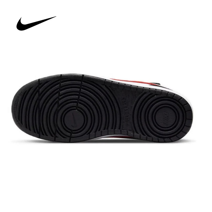 Sneakers casual outdoor alte Nike Court Borough Mid 2 unisex junior con cinturino in velcro CD7782-110