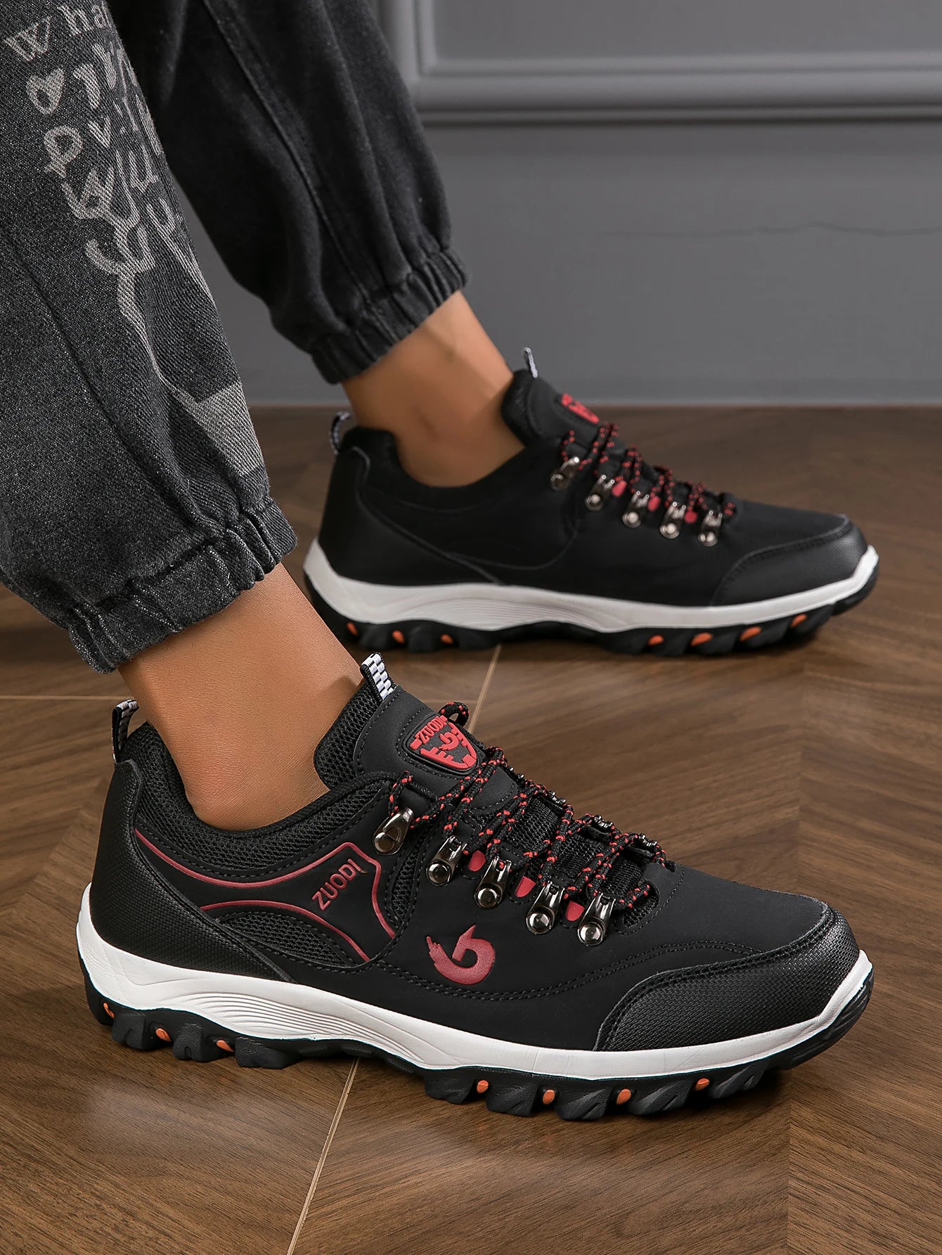 Zapatillas de senderismo para hombre nuevas, transpirables, ultraligeras y antideslizantes, para deportes al aire libre, camping y running