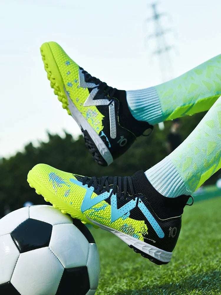 Zapatillas de fútbol para hombre, tacos de alto rendimiento, calzado profesional de fútbol sala, botas rápidas para campo de fútbol, zapatillas originales de entrenamiento para niño