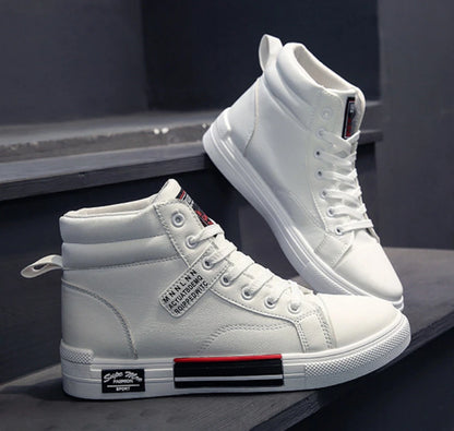 2025 new  Breathable soft sole Men's Casual Sports Shoes Korean Fashion Student jogging shoes youth board shoes