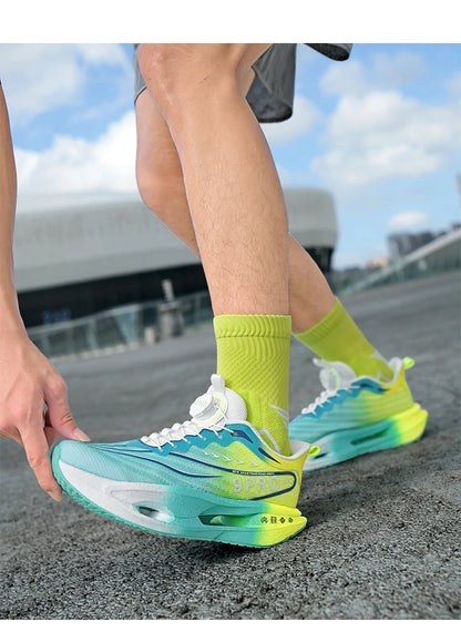 Running Shoes Carbon Board Speciality Marathon Men Sports Breathable Lightweight Women's Comfortable Athletic Nonskid Sneakers