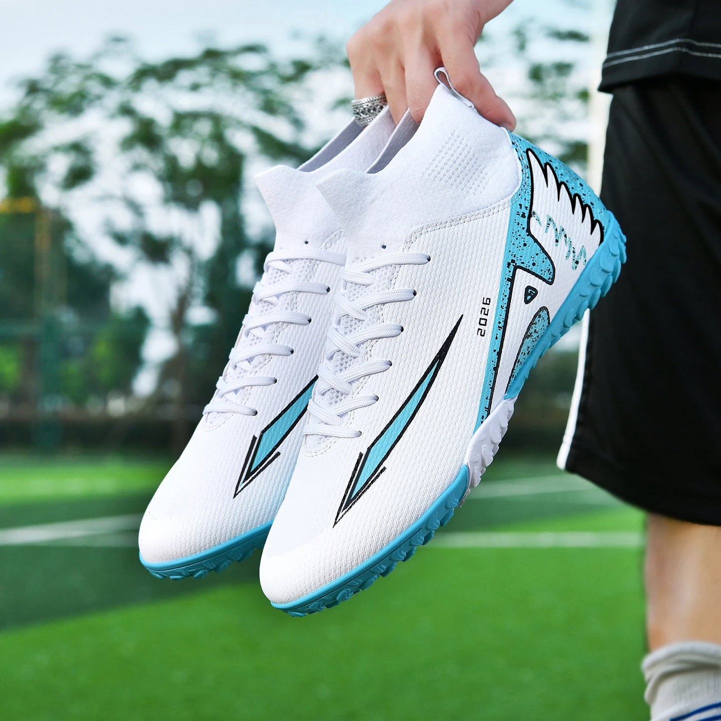 Professional Football Boots Man Soccer Shoes Adult's Society Football Cleat Ultralight Training Soccer Outdoor Sports Sneakers