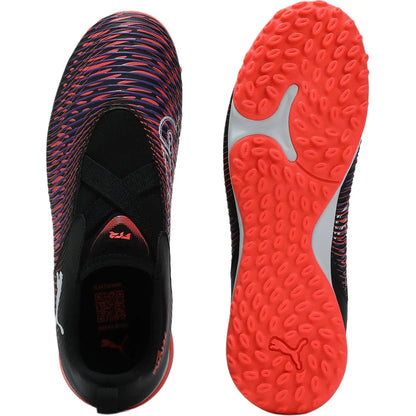 Puma Future 8 Match TT, collection de chaussures de football, modèle confortable et polyvalent, chaussures de football basses pour enfants, 108391-01.