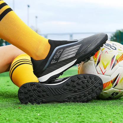 New Men's Football Boots Turf Comfortable Soccer Shoes Sport FG Grass Cleats Futsal Non-Slip Outdoor Adult Ultralight Non-Slip