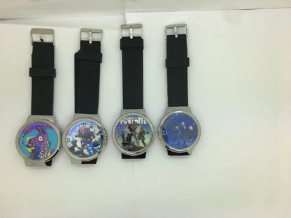 Reloj Fortnite de moda cute, cartoon y kawaii personalizado con luz nocturna LED táctil, reloj electrónico para estudiantes, regalo para amigos