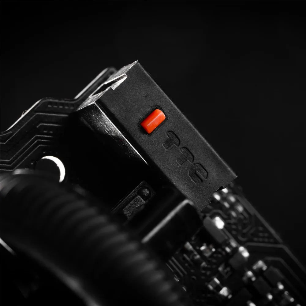 Angry Miao Infinity Mouse Wireless da Gaming Hot-Swappable in Metallo Ultralight Hollow PAW3950 Dual 8K Cablato Tri-Mode Arancione