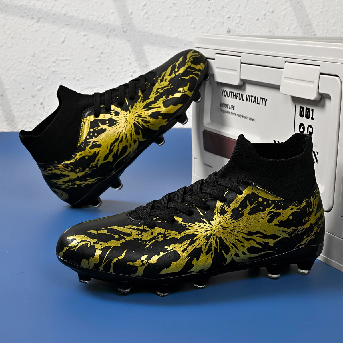 Chaussures de football professionnelles AG/FG pour hommes et femmes, antidérapantes, avec crampons longs, confortables, en PU, pour terrain gazonné, compétition et entraînement