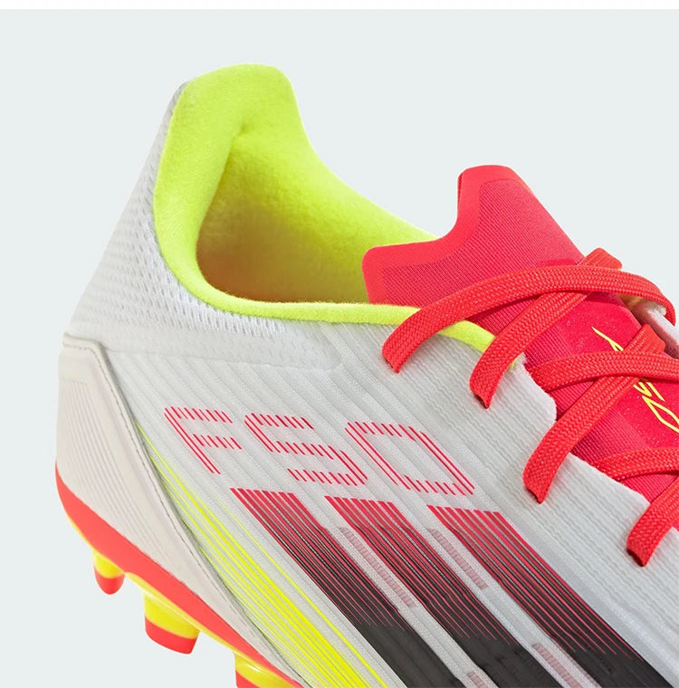 Originální nové unisexové sportovní nízké polstrované módní kopačky Adidas IE1262