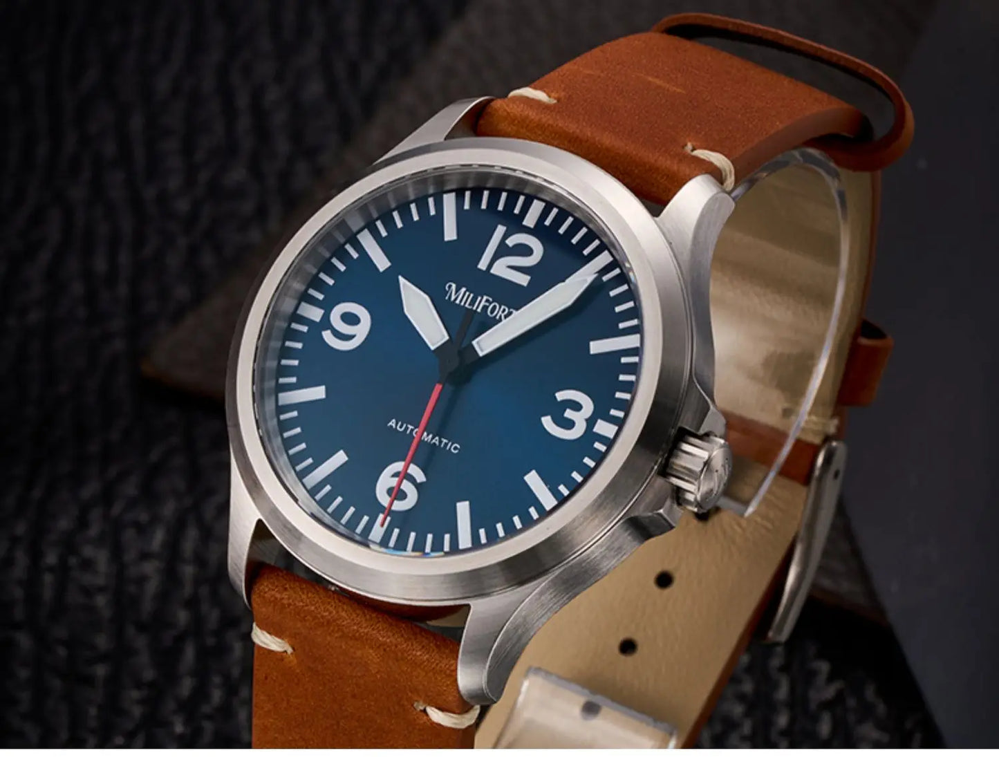 Milifortic Military Watch 39mm NH38 Automatic Mechanical Movement Retro Sapphire Crystal BGW9 Lume Leather Strap 10Bar Watch Men