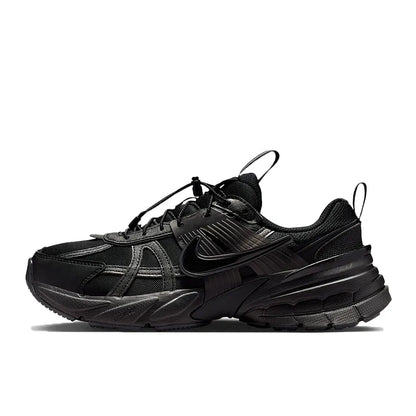 Chaussures de course Nike V2K Run Retro : amorti confortable et construction résistante. Style décontracté unisexe pour tous les jours. HQ1678-200