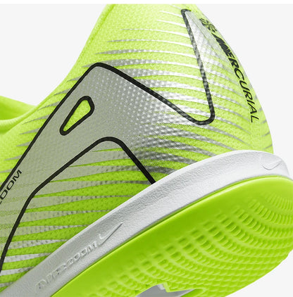 Scarpe da calcio da allenamento per uomo Nike originali, collezione autunnale, per campi al coperto, modello FQ8434-700
