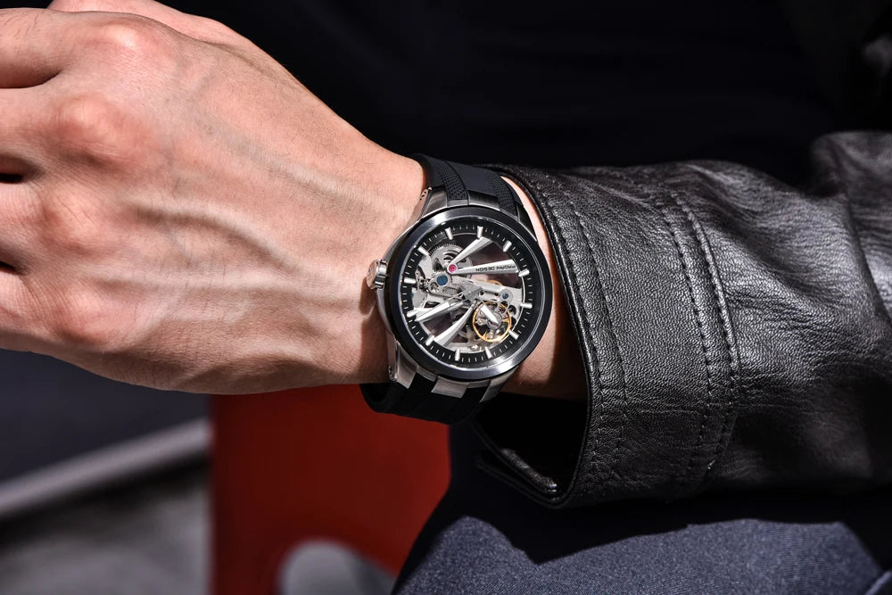 Pánske hodinky PAGANI DESIGN – Luxusný mechanický model s automatickým náťahom, typu „skelet“ (s otvoreným srdcom), vybavený tourbillonom, so zafírovým sklom s antireflexnou úpravou, vodotesné a luminiscenčné.