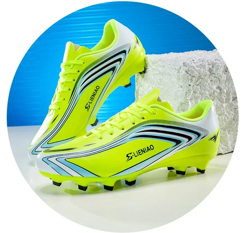 Nouvelles chaussures de football pour hommes, baskets de haute qualité, crampons de futsal pour gazon, chaussures de football d'intérieur très vendues, chaussures d'entraînement antidérapantes pour l'extérieur