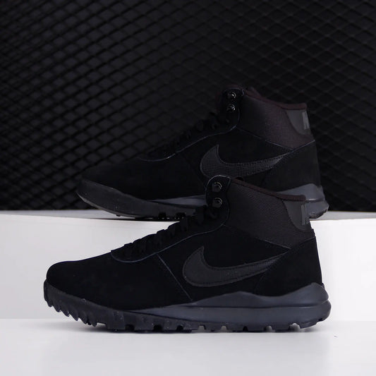 Scarpe Nike originali New Hoodland in pelle scamosciata per attività all'aperto, resistenti all'abrasione 654888-090