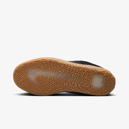 Nike's New SB Series Lightweight and Comfortable Outdoor Women's Skate Shoes, Wear-Resistant and Durable for Daily Use, Low-Top White Shoes, Fashionable and Versatile Black Commuter Flat Shoes, a Must-Have for Women FN4210-00