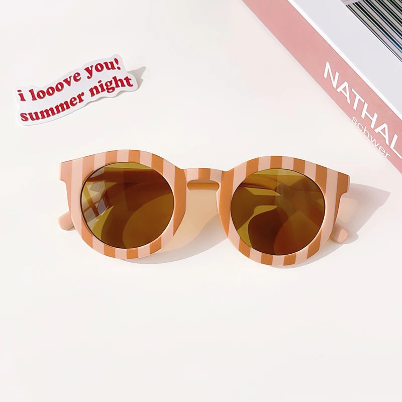 Lunettes de soleil classiques pour enfants, protection solaire, pour garçons et filles, plusieurs couleurs, protègent les yeux, lunettes de soleil UV400 pour bébés et enfants