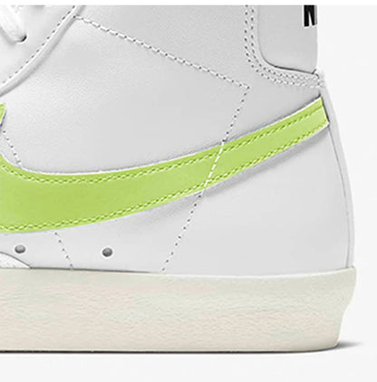 Zapatillas casual antideslizantes de media caña Nike Authentic Blazer para mujer con diseño envolvente CZ1055-108