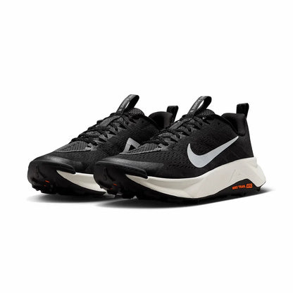 „Nike Wildhorse 10“: minimalistiniai, stilingi, patogūs, patvarūs, žemi, kvėpuojantys bėgimo bateliai vyrams – juodi FV2338-001