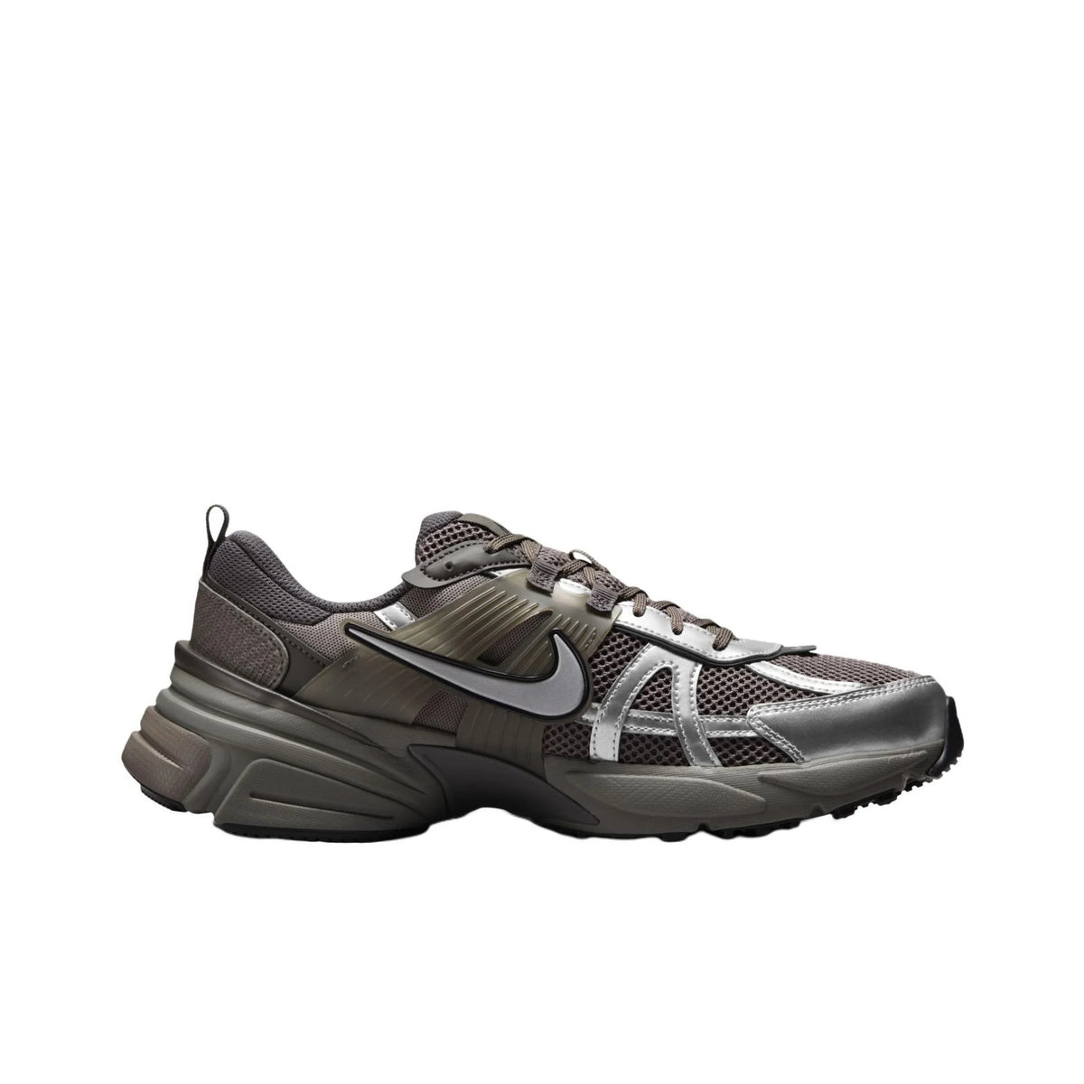 Chaussures de course Nike V2K Run Retro : amorti confortable et construction résistante. Style décontracté unisexe pour tous les jours. HQ1678-200