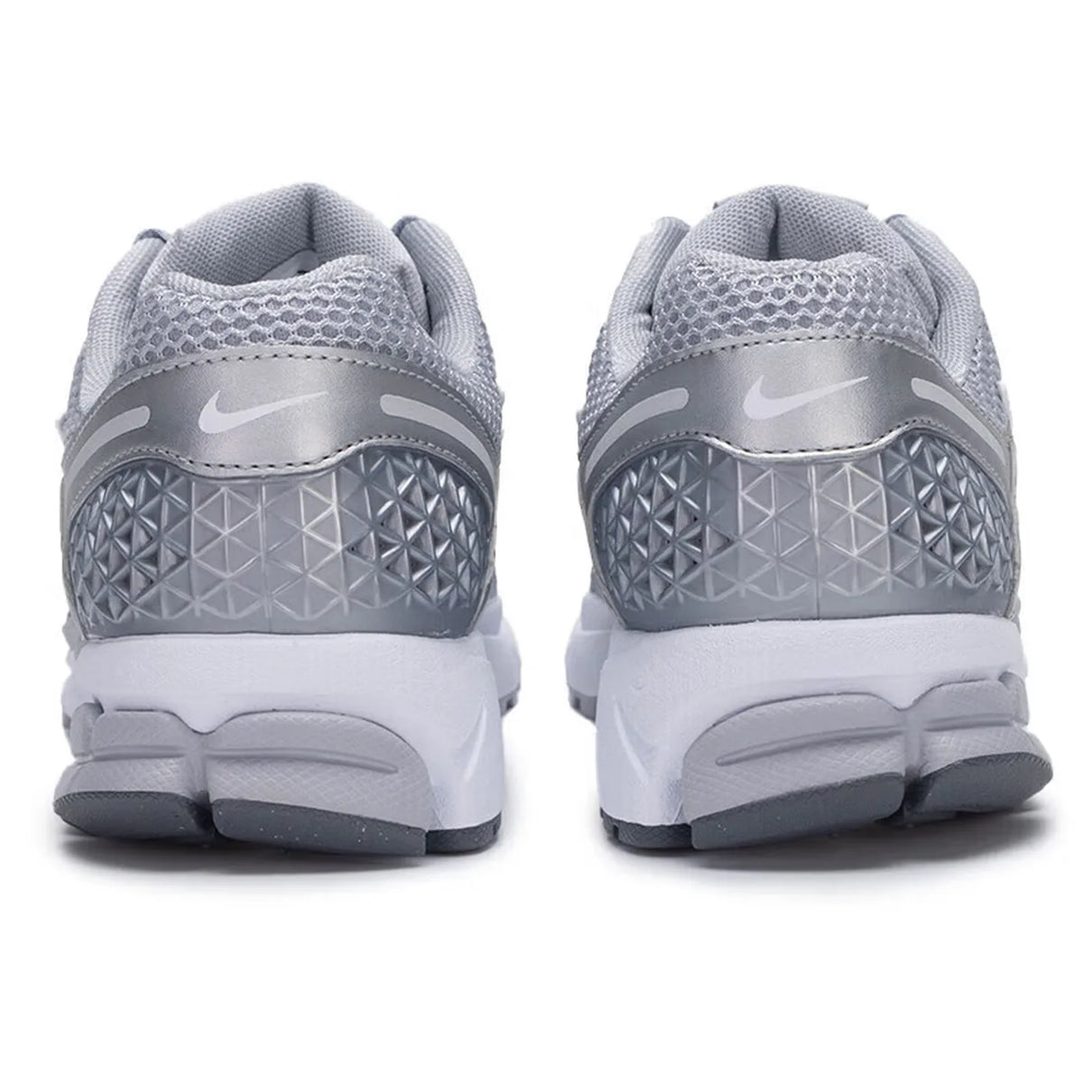 Nike Zoom Vomero 5 Yankees маратонки за бягане, унисекс – лека, отзивчива амортизация за тренировки за мъже и жени FJ4151-003