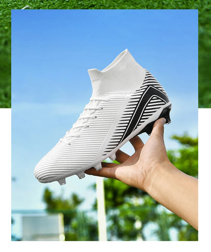New Men's Professional Soccer Shoes Non-slip Football Boots Unisex Breathable Futsal Sports New Cleats Drop Shipping Ultralight