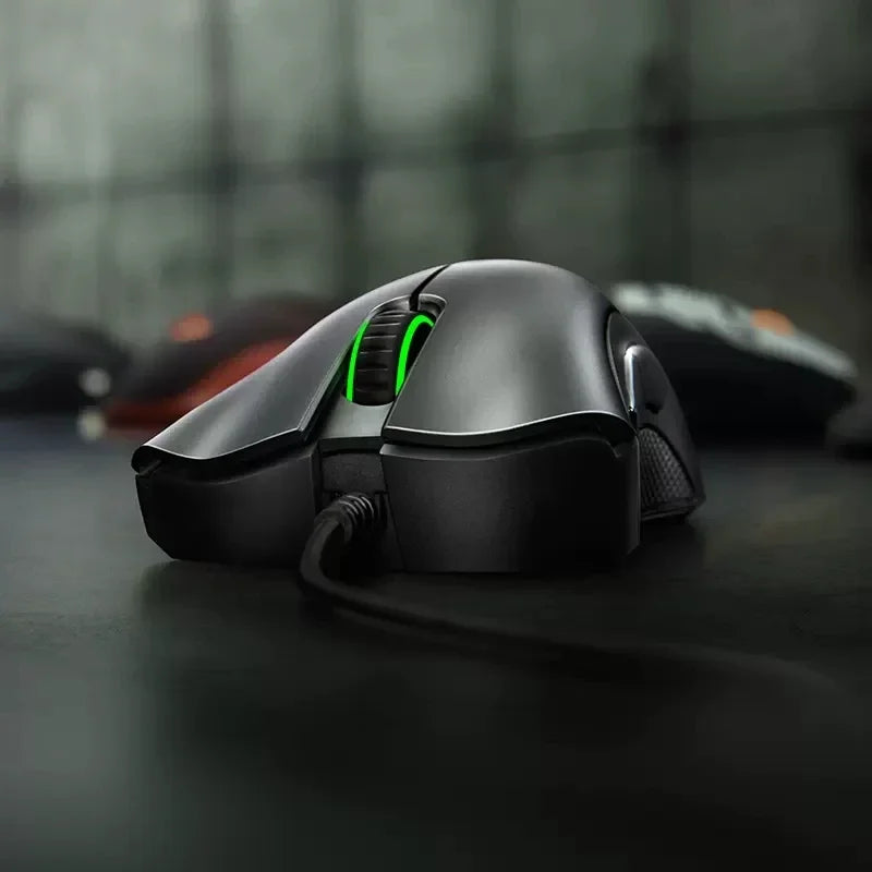 Ratón gaming con cable Razer DeathAdder Essential / Ratón con cable 6400DPI con 5 botones independientes para portátil y PC gamer