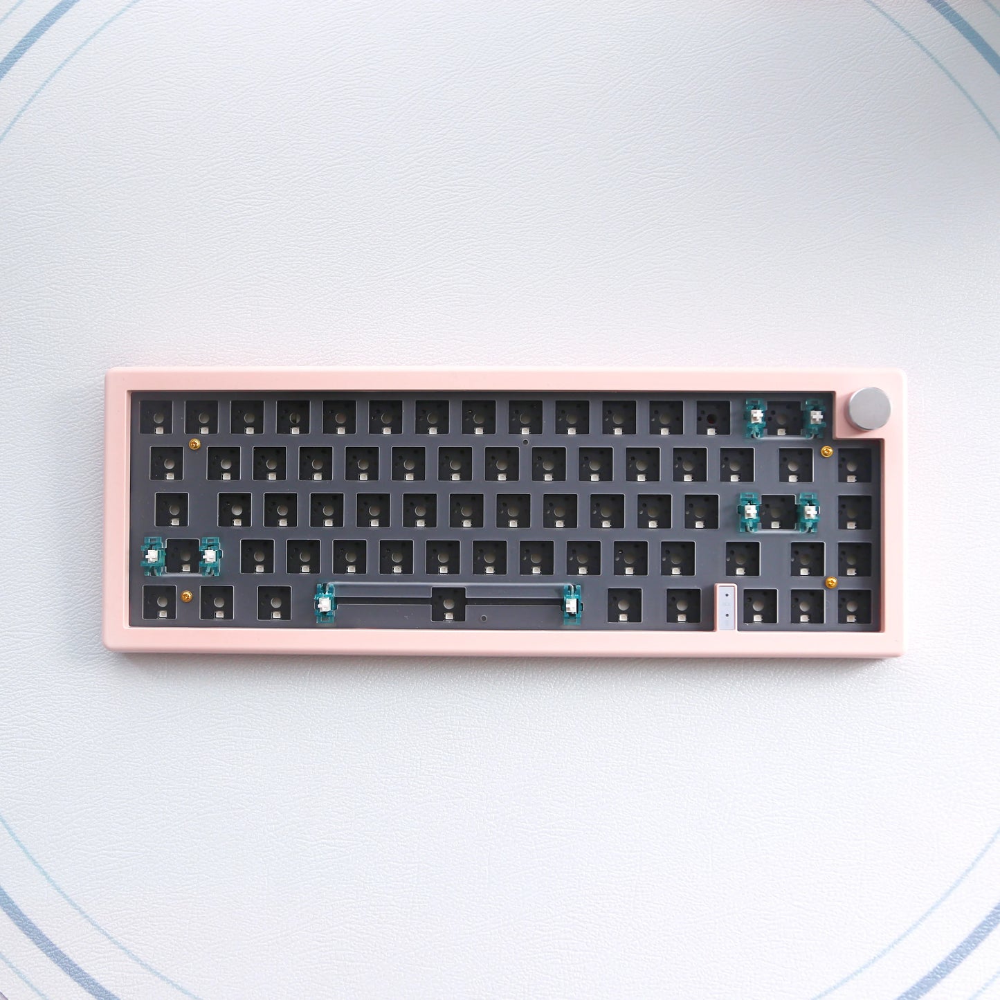 Kit de teclado mecánico personalizado GMK67 65% Gasket Bluetooth 2.4G inalámbrico, intercambiable en caliente, con retroiluminación RGB